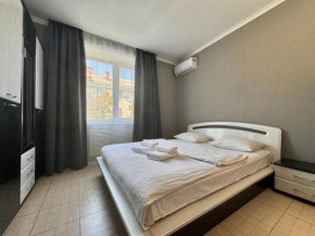 ApartPoltava Світлі та стильні апартаменти в центрі Полтави біля театру Гоголя, ЦУМ, банківський чек